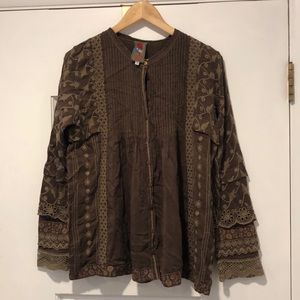 Johnny Was Brown Rayon Top Shirt small. Excellent condition